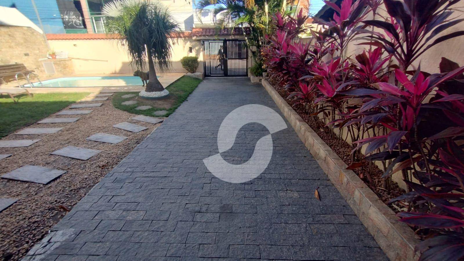 Casa à venda com 4 quartos, 160m² - Piratininga,Niterói