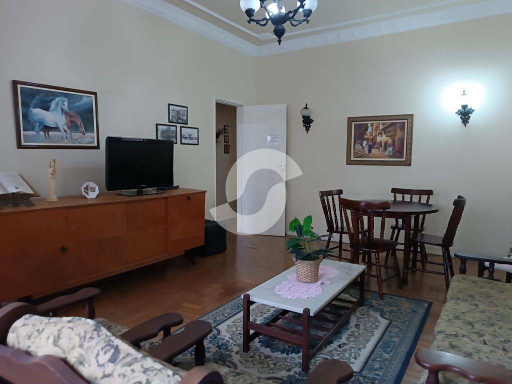 Casa à venda com 2 quartos, 80m² - São Domingos,Niterói