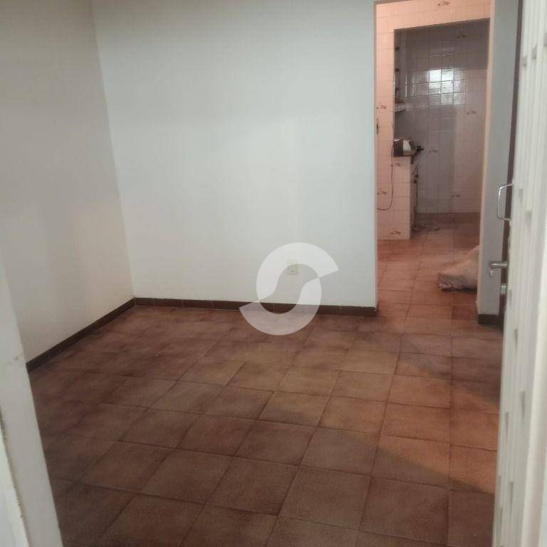 Casa à venda com 2 quartos, 69m² - Santa Rosa,Niterói