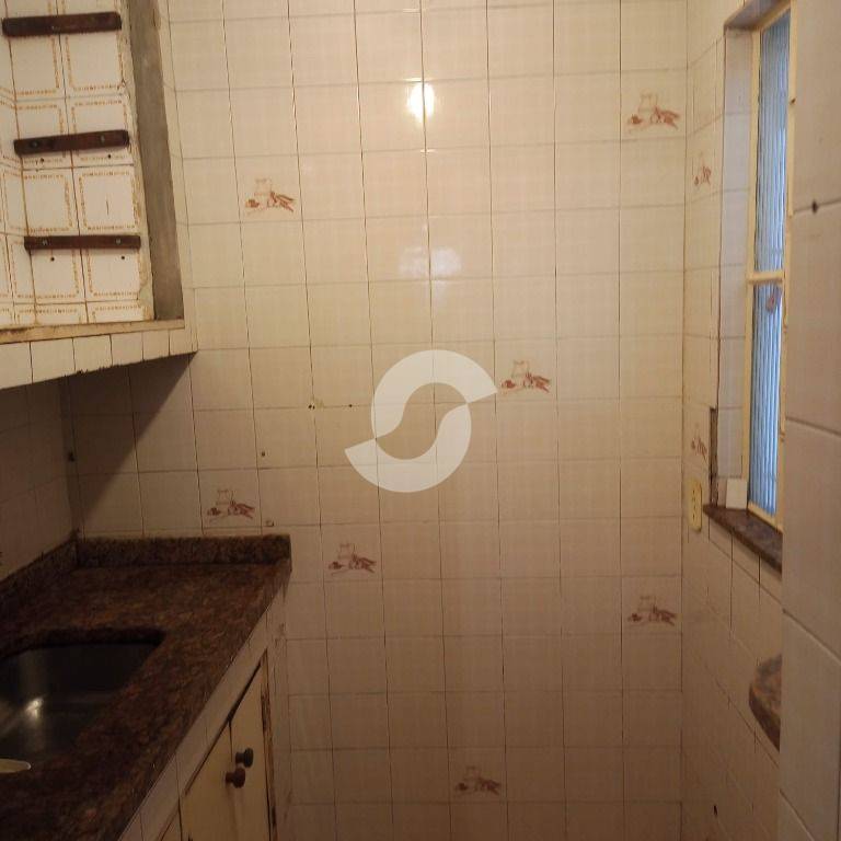 Casa à venda com 2 quartos, 69m² - Santa Rosa,Niterói
