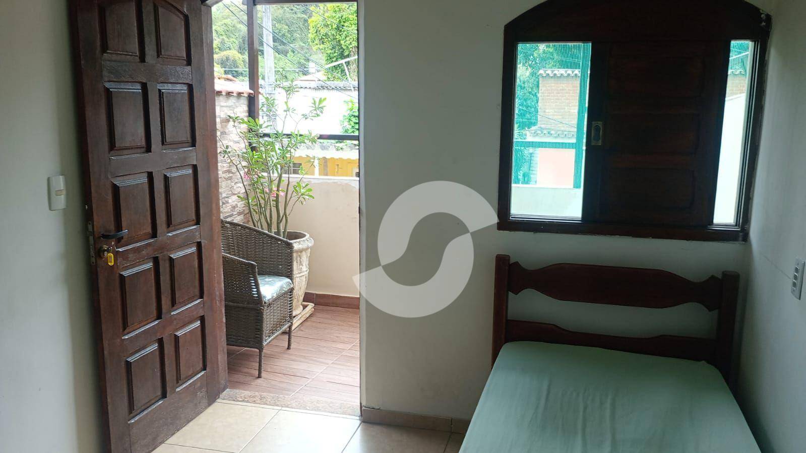 Casa à venda com 4 quartos, 210m² - Fonseca,Niterói