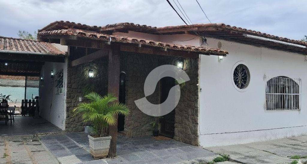 Casa à venda com 3 quartos, 146m² - Maravista,Niterói