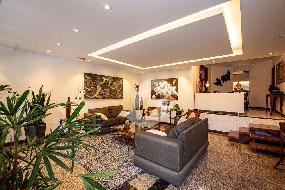  - Casa com 3 dormitórios à venda, 240 m² por R$ 1.175.000,00 - Pendotiba - Niterói/RJ