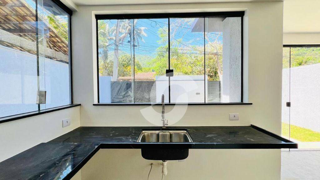 Casa à venda com 2 quartos, 117m² - Engenho do Mato,Niterói