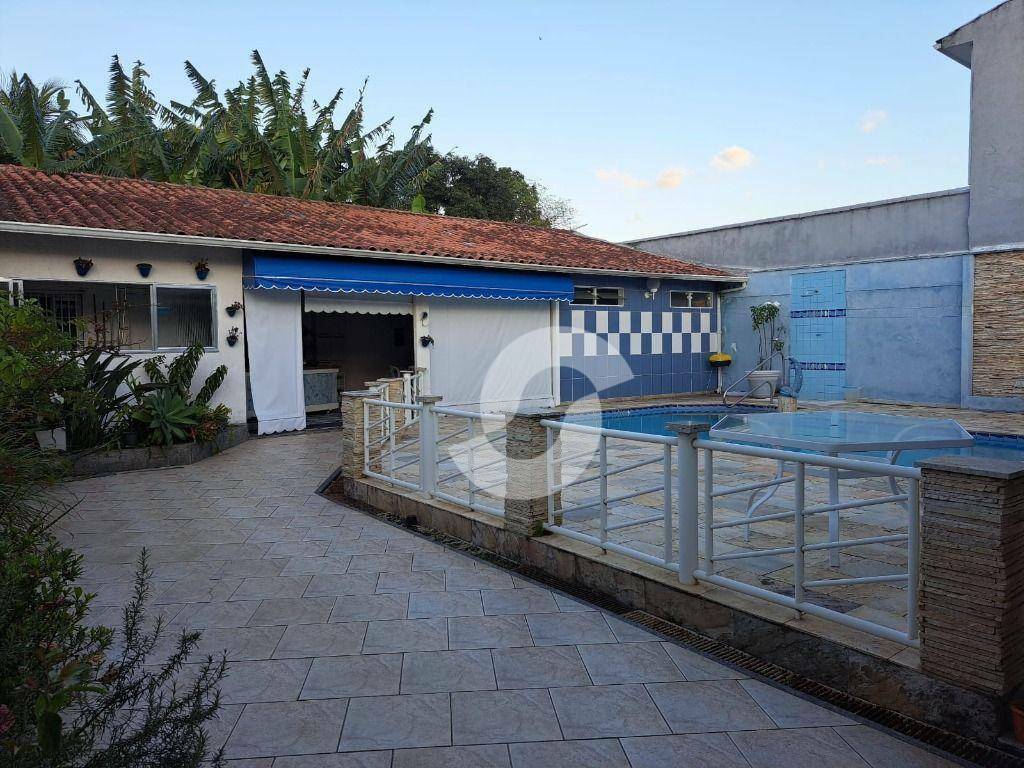 Casa à venda com 3 quartos, 220m² - Serra Grande,Niterói