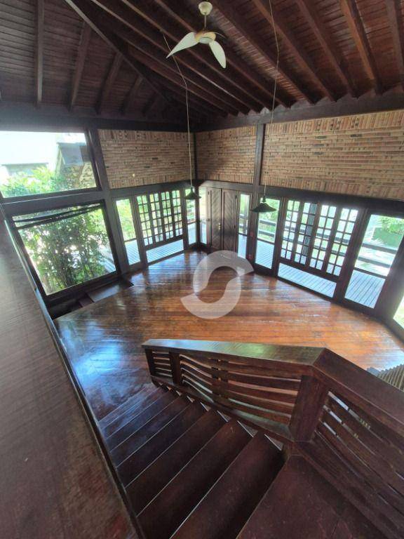 Casa à venda com 3 quartos, 326m² - Vila Progresso,Niterói
