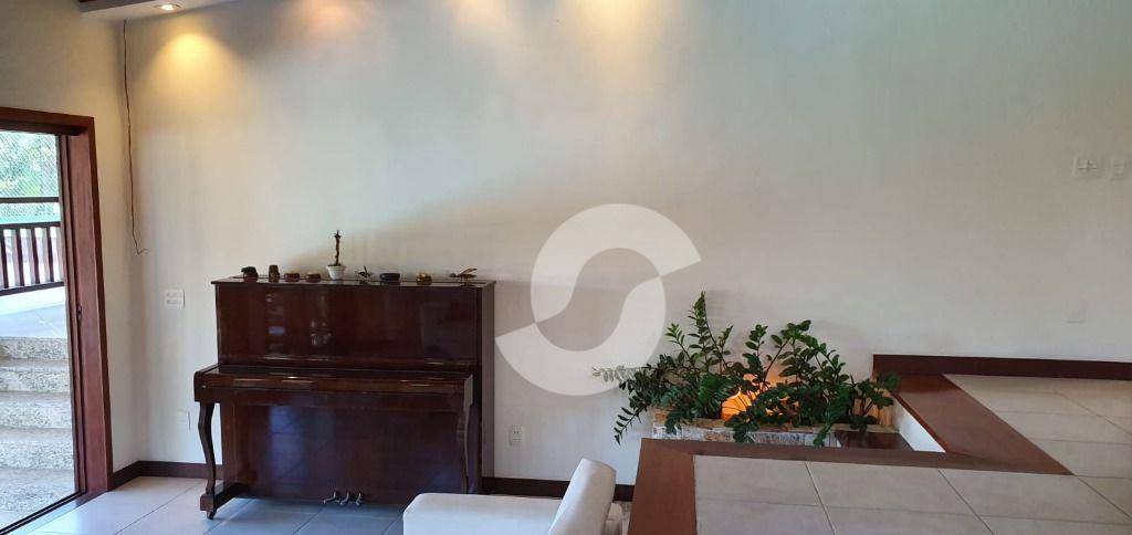  - Casa Ubá Floresta com 5 quartos