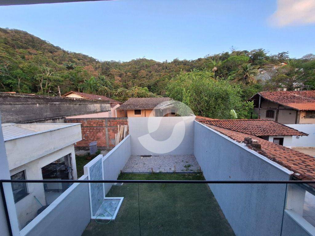  - Casa com 3 dormitórios à venda, 180 m² por R$ 680.000,00 - Itaipu - Niterói/RJ