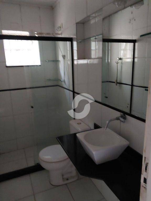 Casa à venda com 3 quartos, 79m² - Badu,Niterói