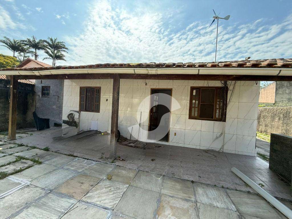 - Casa com 2 dormitórios à venda, 113 m² por R$ 460.000,00 - Itaipu - Niterói/RJ