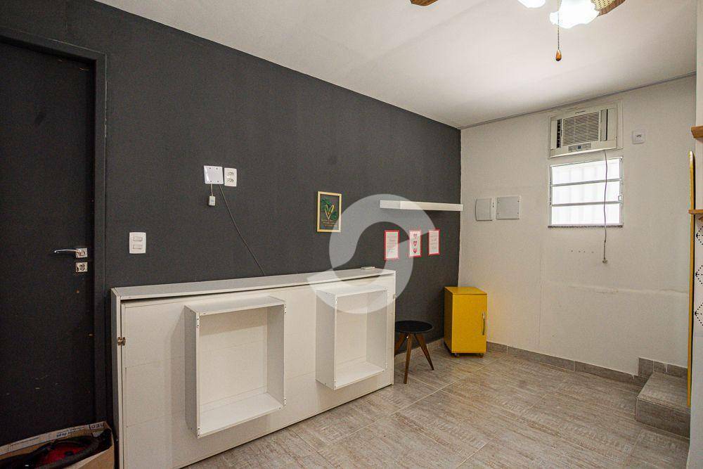  - Casa com 3 dormitórios à venda, 150 m² por R$ 749.000,00 - Santa Rosa - Niterói/RJ