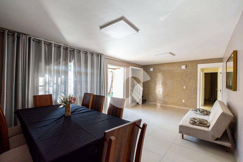 Casa à venda com 4 quartos, 128m² - Piratininga,Niterói