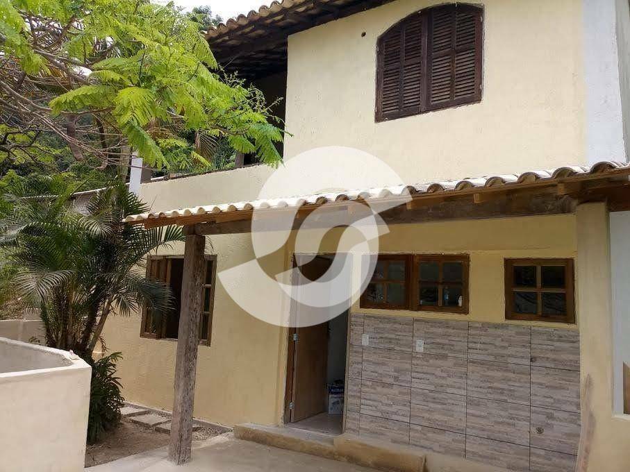 Casa à venda com 2 quartos, 120m² - Maravista,Niterói