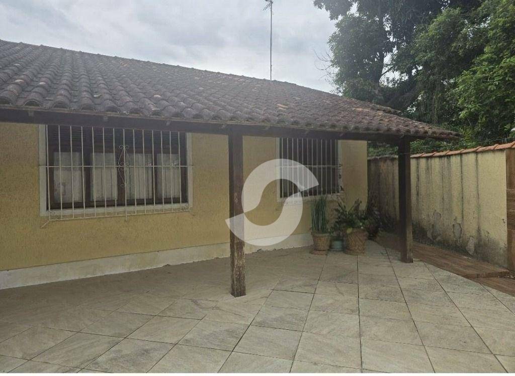 Casa à venda com 3 quartos, 115m² - Maria Paula,Niterói
