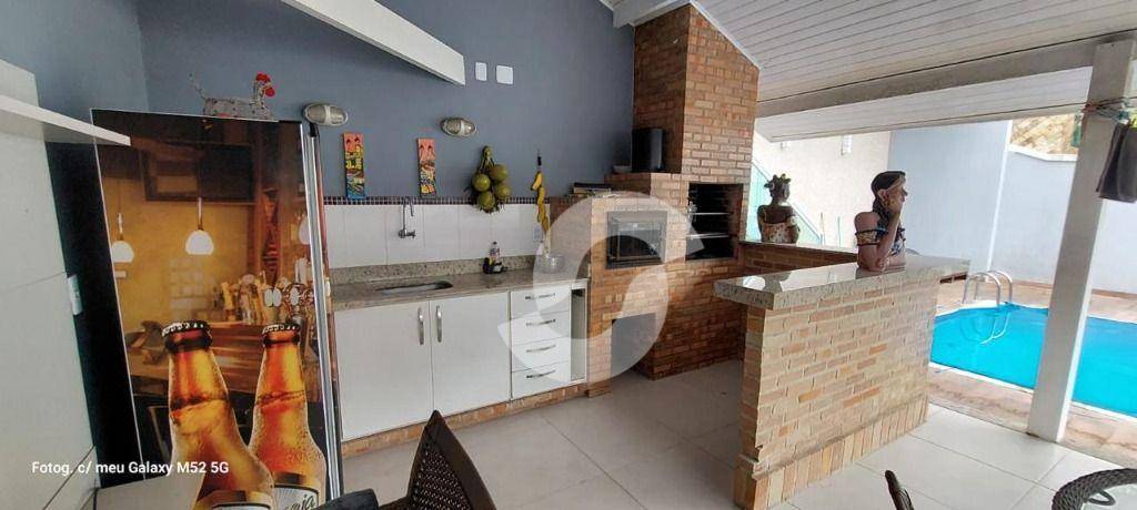 Casa à venda com 4 quartos, 400m² - Maria Paula,Niterói