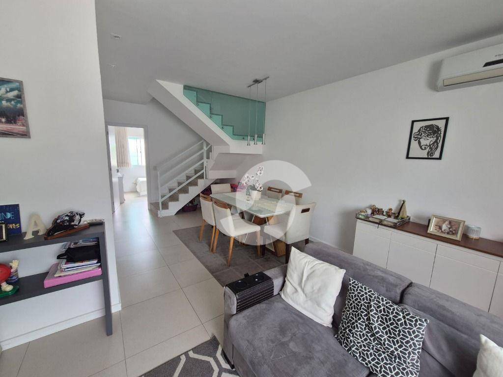  - Casa com 4 dormitórios à venda, 300 m² por R$ 1.150.000,00 - Itaipu - Niterói/RJ