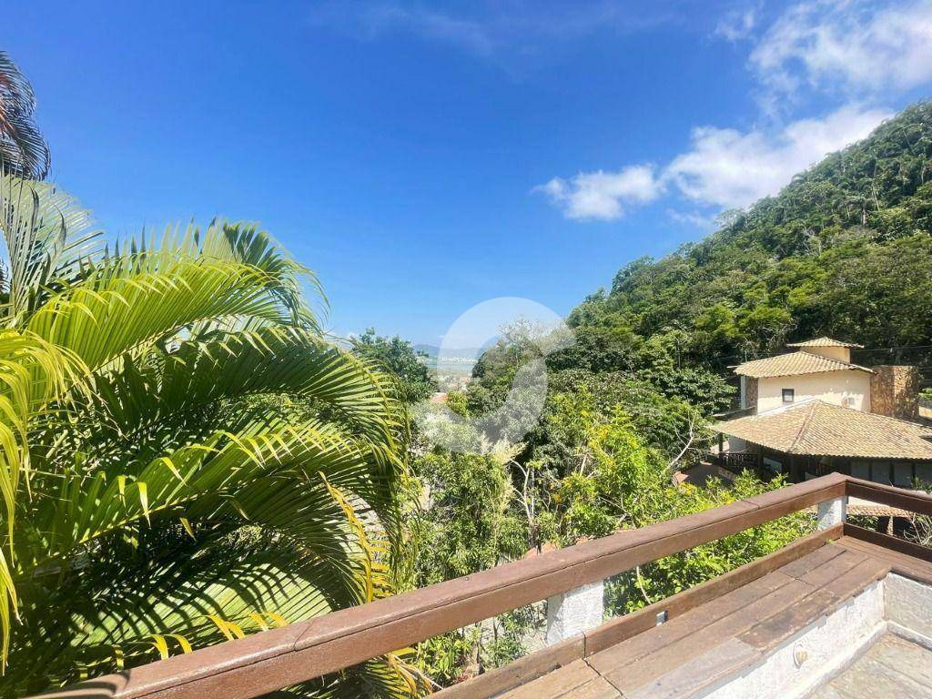 Casa à venda com 5 quartos, 314m² - Itacoatiara,Niterói