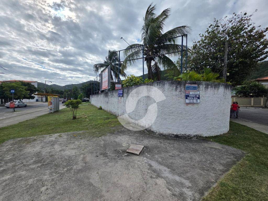 Casa à venda com 3 quartos, 400m² - Piratininga,Niterói