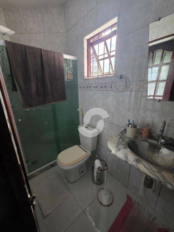 Casa à venda com 3 quartos, 400m² - Piratininga,Niterói