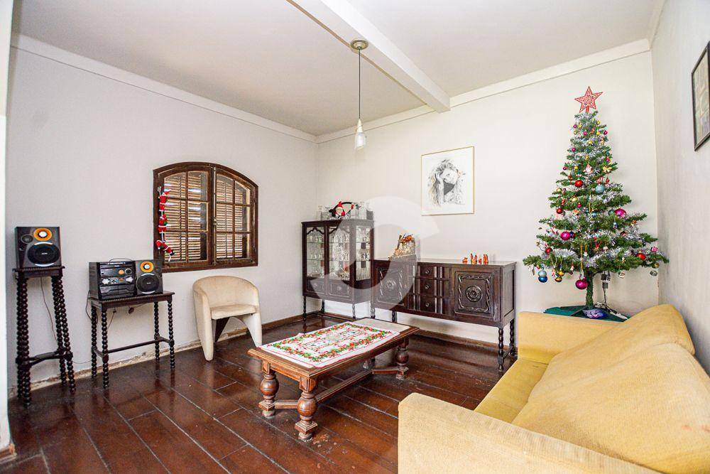  - Casa com 4 dormitórios à venda, 398 m² por R$ 1.500.000,00 - Itaipu - Niterói/RJ