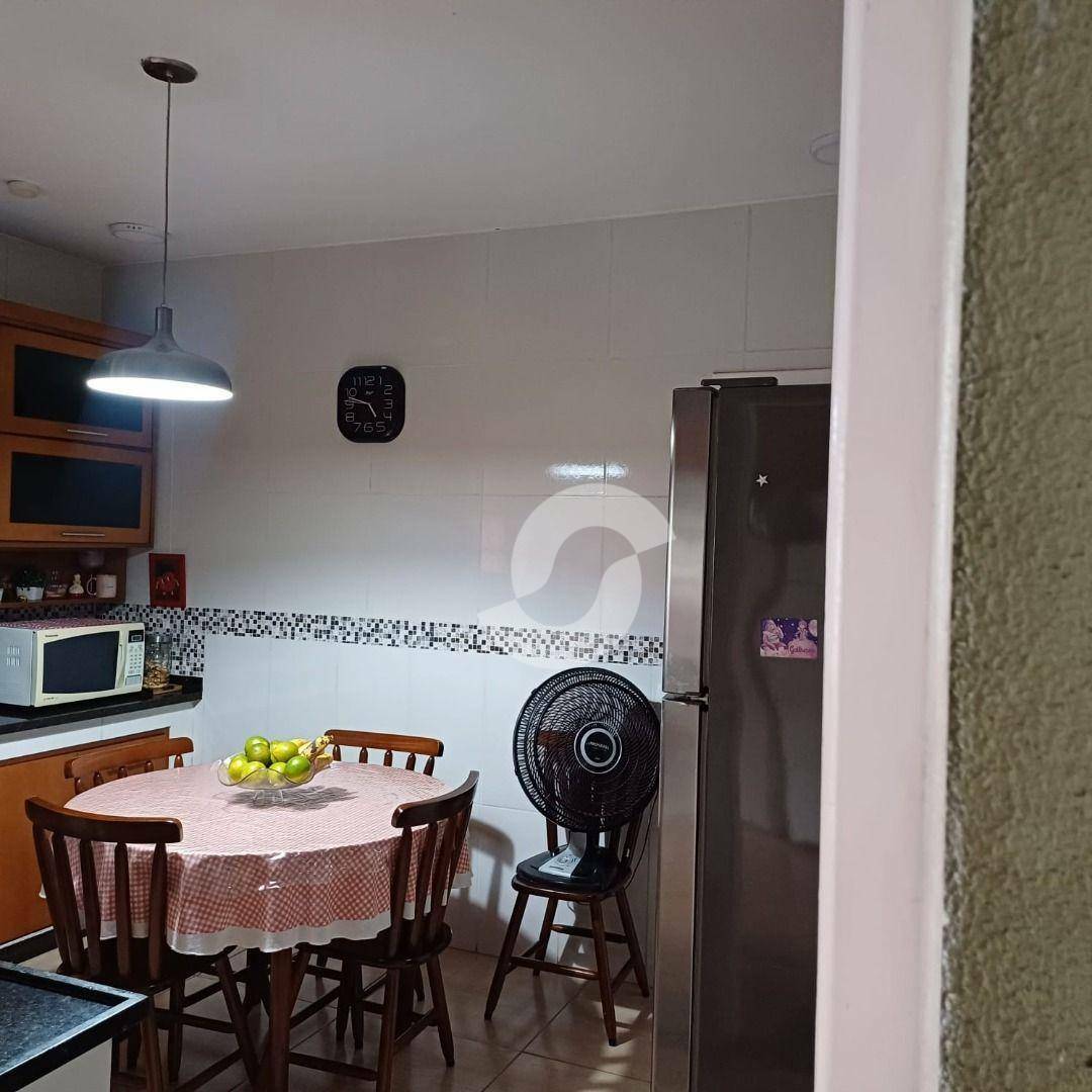  - Casa Linear 4 quartos c/ 3 Suítes, Piscina e Área Gourmet