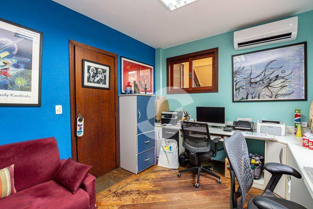  - Casa com 4 dormitórios à venda, 227 m² por R$ 1.600.000,00 - Engenho do Mato - Niterói/RJ