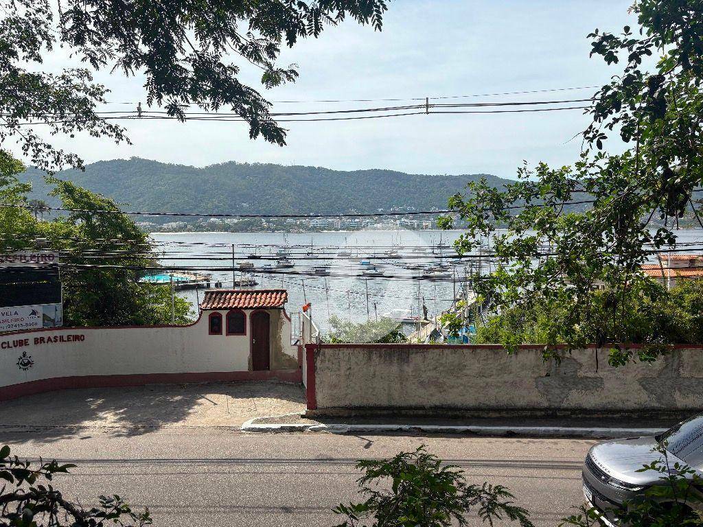 Casa à venda com 3 quartos, 308m² - São Francisco,Niterói