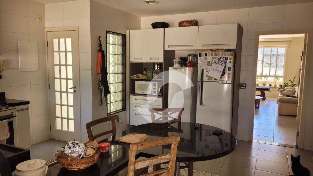 Casa à venda com 1 quarto, 150m² - Fátima,Niterói