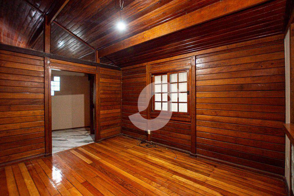 Casa à venda com 4 quartos, 472m² - Sape,Niterói