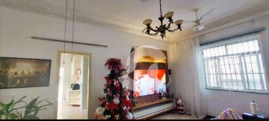 Casa à venda com 4 quartos, 210m² - Fonseca,Niterói