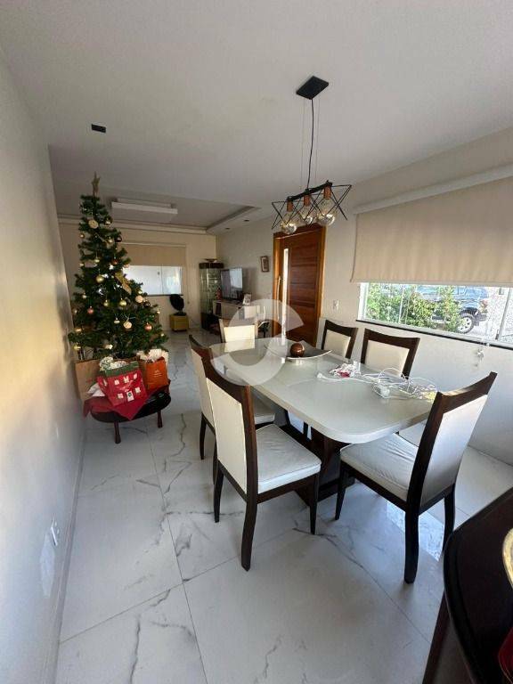 Casa à venda com 3 quartos, 109m² - Piratininga,Niterói