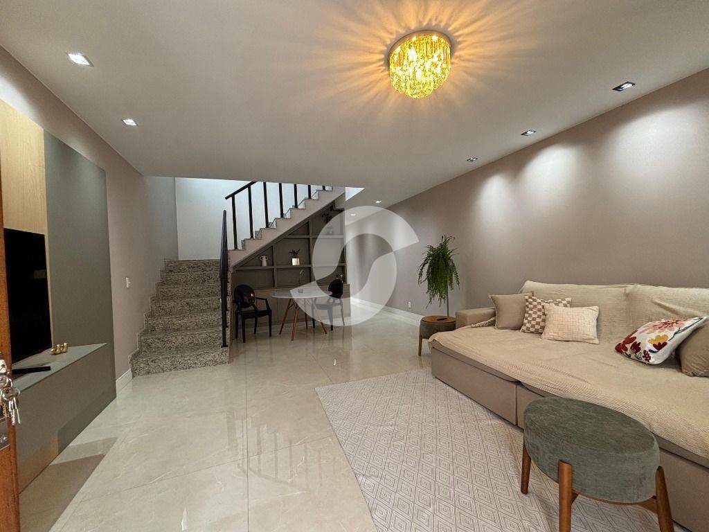Casa à venda com 3 quartos, 161m² - Cafubá,Niterói