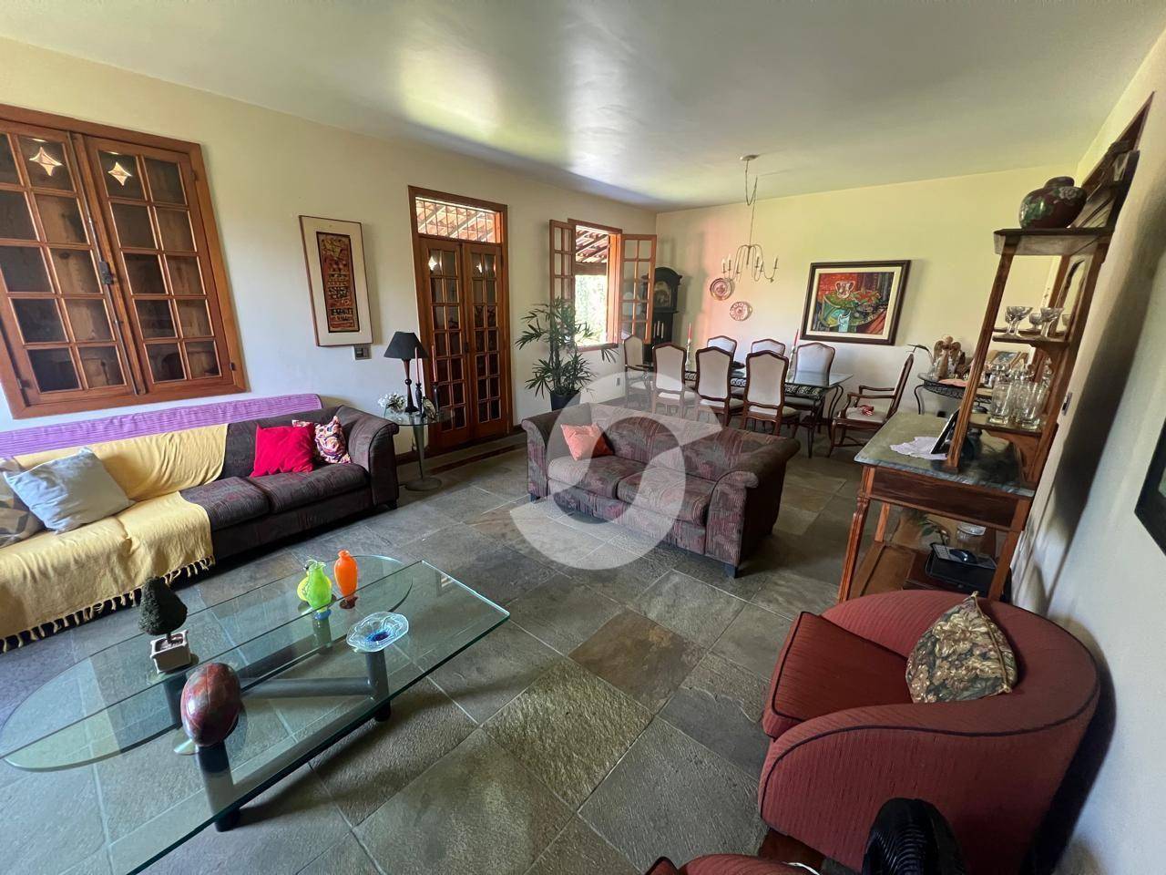 Casa à venda com 4 quartos, 331m² - Fonseca,Niterói