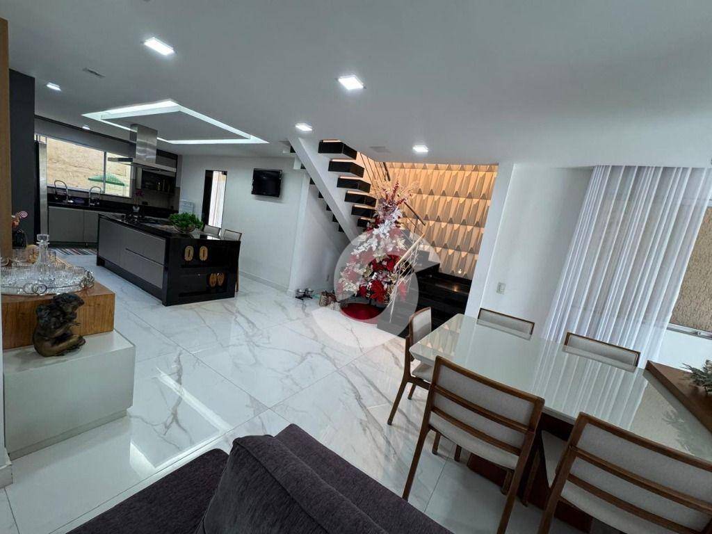 Casa à venda com 3 quartos, 340m² - Várzea das Moças,Niterói