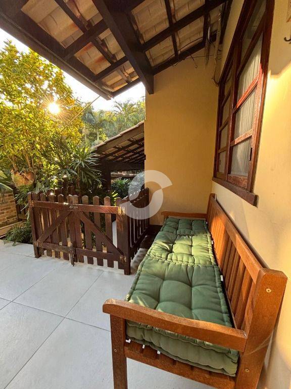  - Casa com 4 dormitórios à venda, 276 m² por R$ 2.700.000,00 - Piratininga - Niterói/RJ