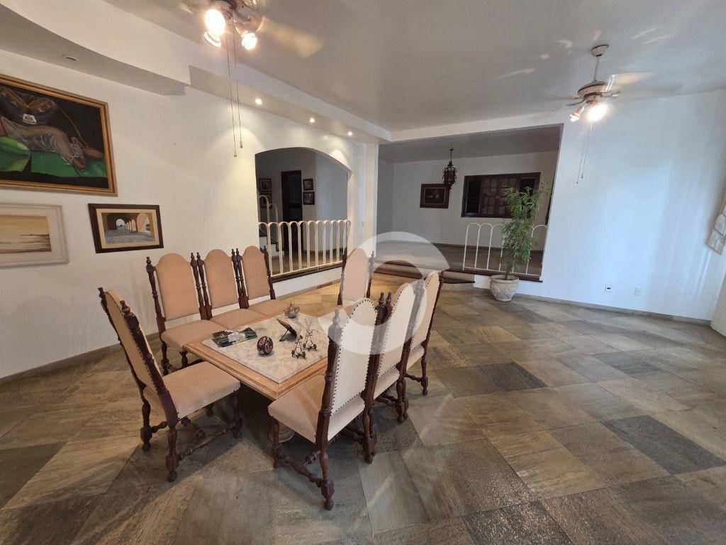  - Casa com 3 dormitórios à venda, 350 m² por R$ 1.515.000,00 - Sape - Niterói/RJ