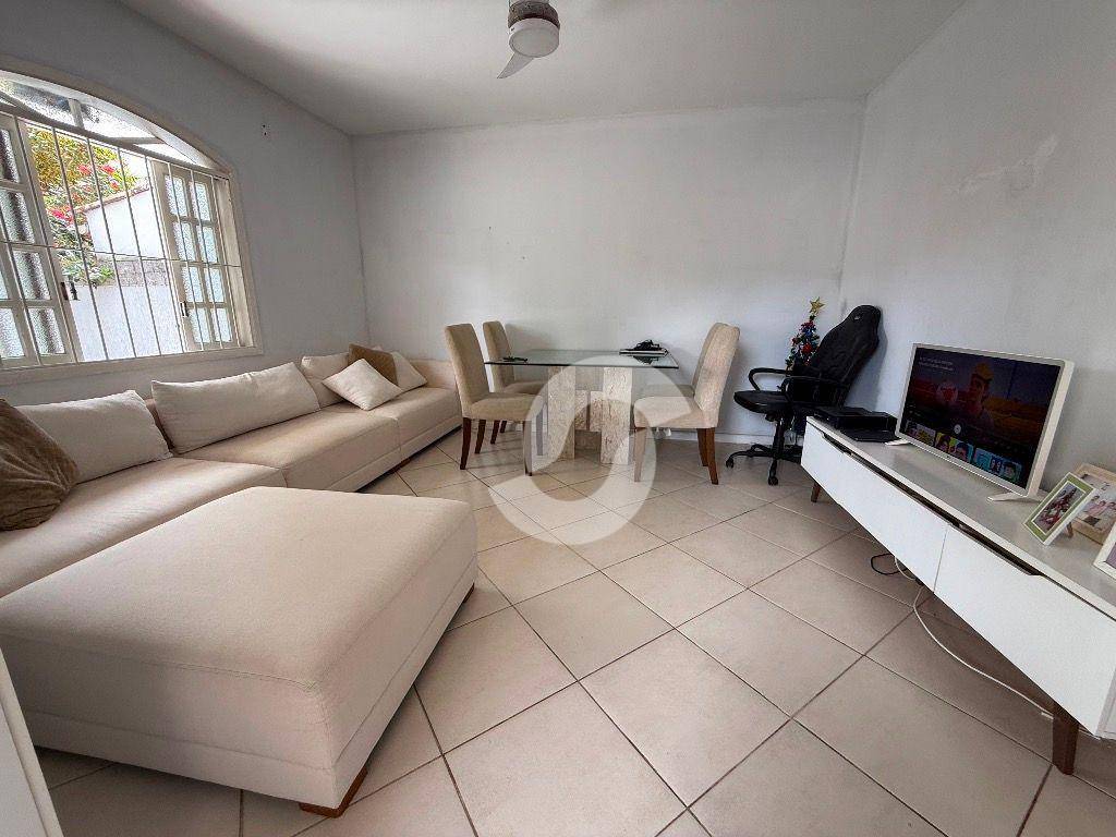  - Casa com 2 dormitórios à venda, 68 m² por R$ 580.000,00 - Serra Grande - Niterói/RJ