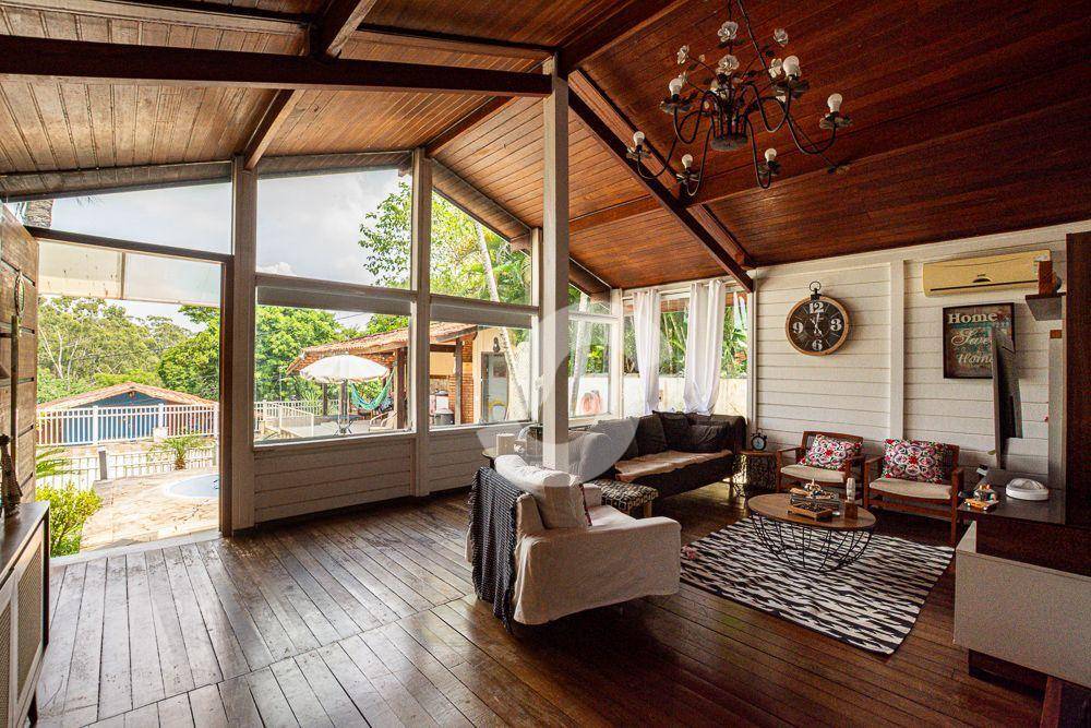  - Casa com 2 dormitórios à venda, 137 m² por R$ 690.000,00 - Sape - Niterói/RJ