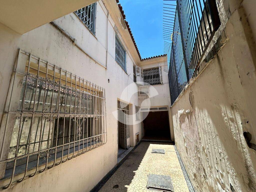 Casa à venda com 3 quartos, 293m² - Centro,Niterói