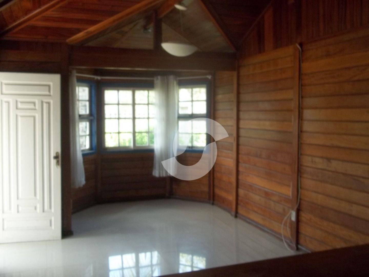 Casa à venda com 2 quartos, 110m² - Piratininga,Niterói