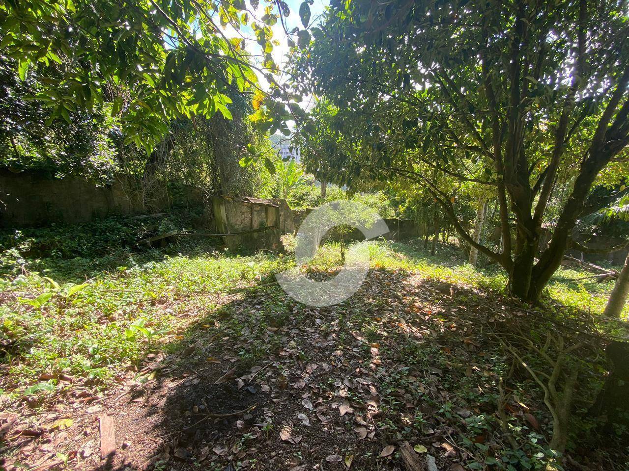 Casa à venda com 2 quartos, 81m² - Vila Progresso,Niterói
