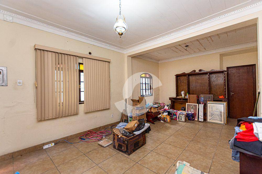 Casa à venda com 4 quartos, 272m² - Centro,Niterói
