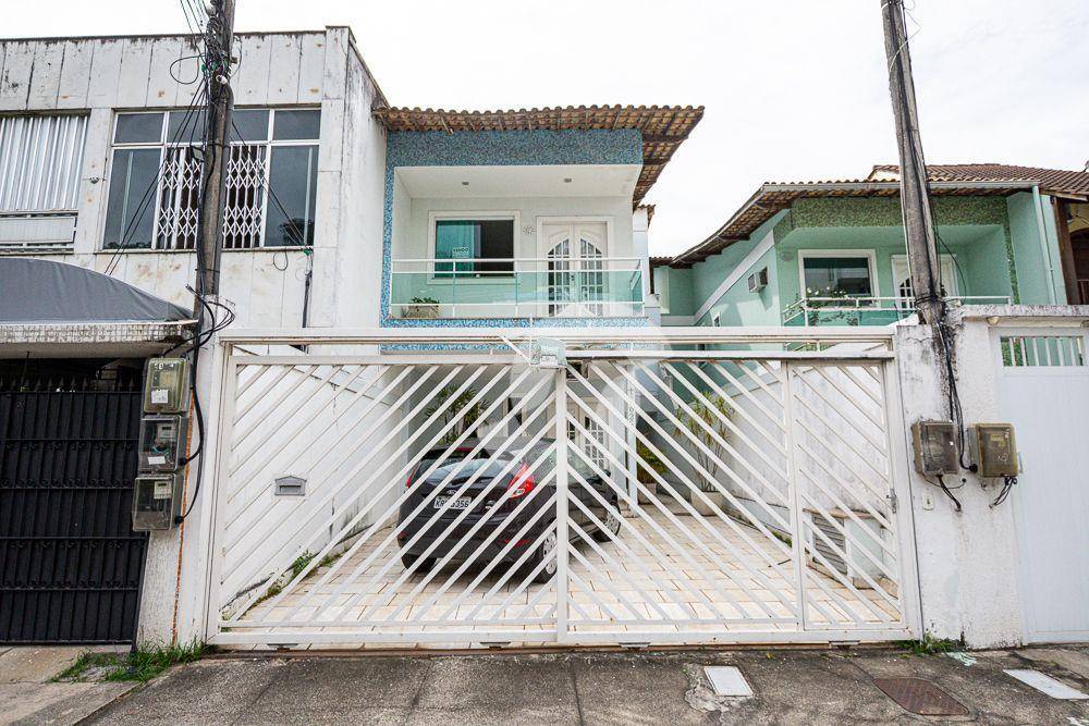 Casa à venda com 4 quartos, 412m² - São Francisco,Niterói