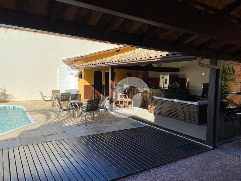  - Casa com 2 dormitórios à venda, 230 m² por R$ 1.000.000,00 - Serra Grande - Niterói/RJ
