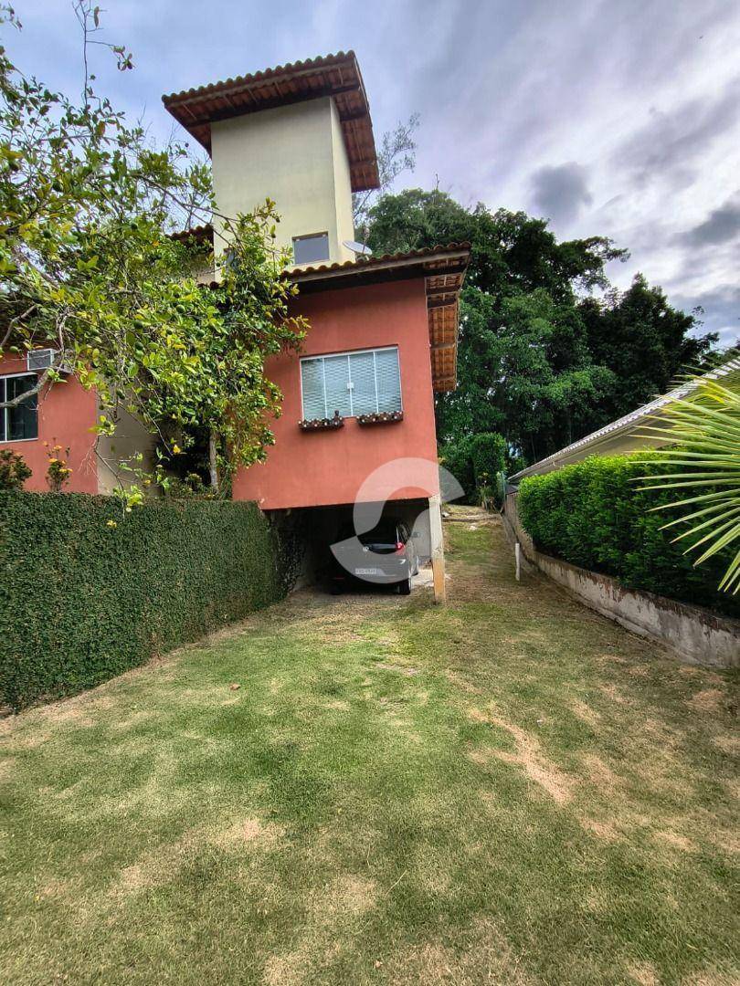 Casa à venda com 2 quartos, 95m² - Itaipu,Niterói