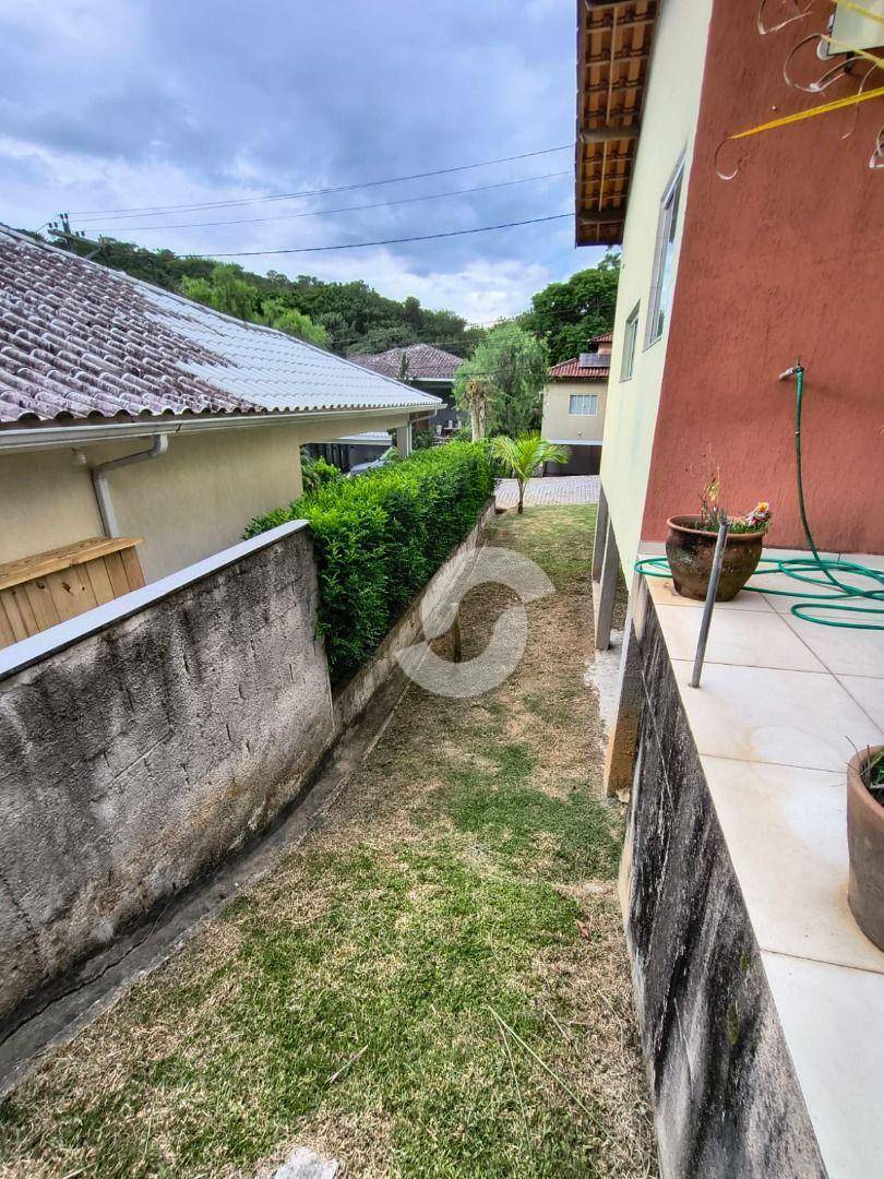  - Casa com 2 dormitórios à venda, 95 m² por R$ 699.000,00 - Itaipu - Niterói/RJ