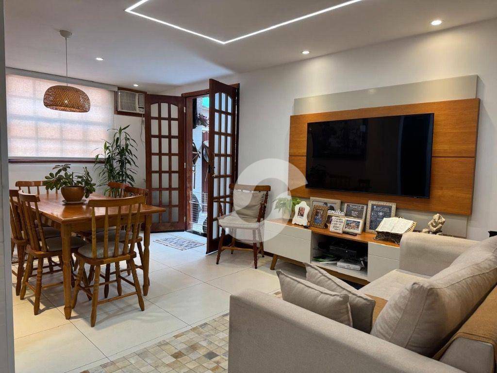 Casa à venda com 3 quartos, 110m² - Sape,Niterói