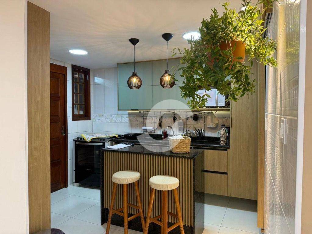 Casa à venda com 3 quartos, 110m² - Sape,Niterói