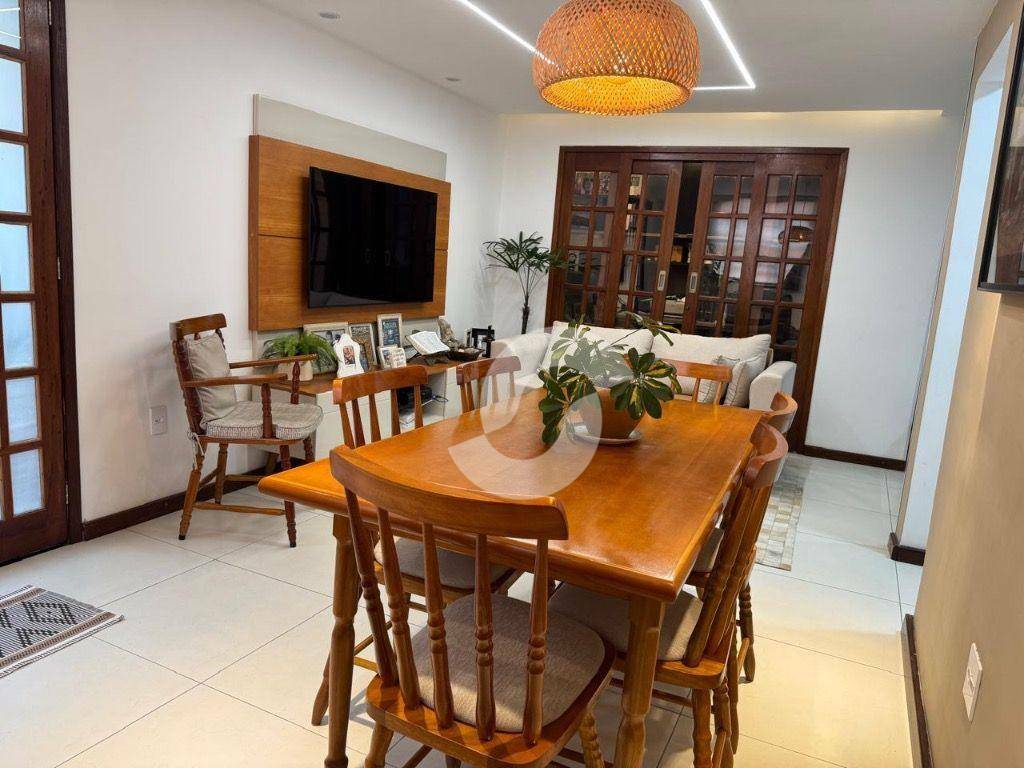 Casa à venda com 3 quartos, 110m² - Sape,Niterói