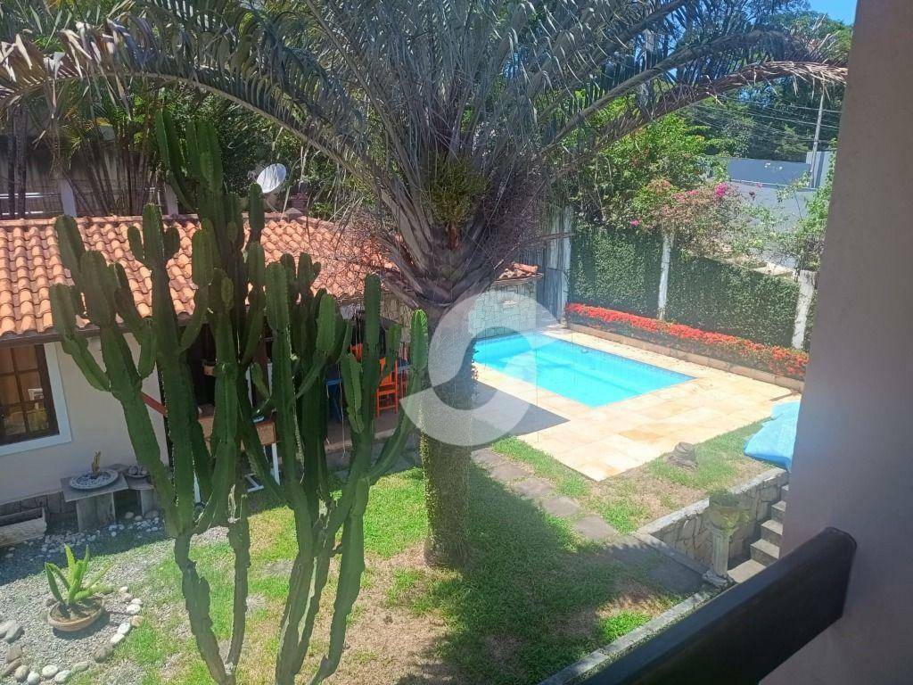 Casa à venda com 4 quartos, 174m² - Maravista,Niterói